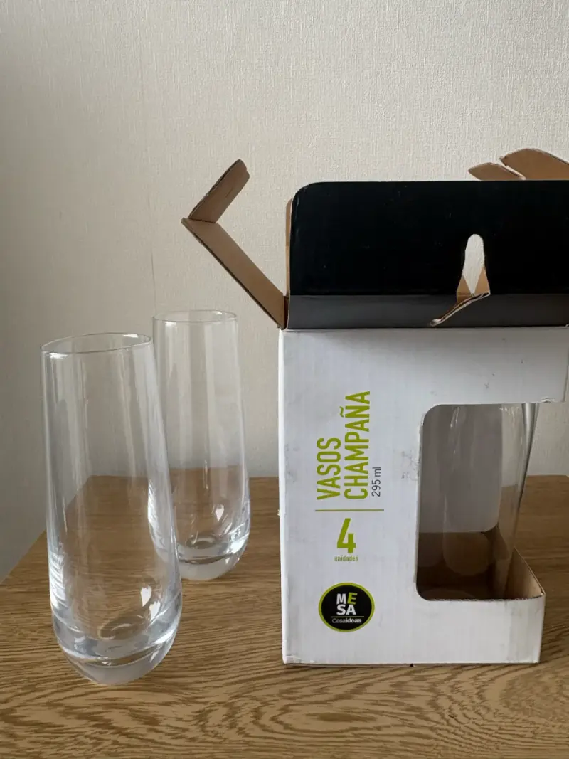 Set de 4 vasos de champaña - 2