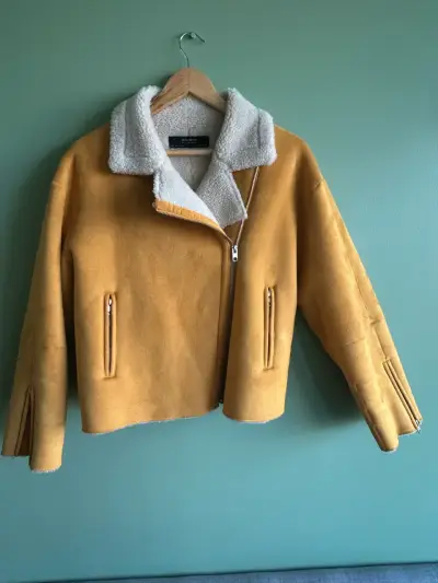 Chaqueta aviadora  mostaza con forro polar - miniatura 1