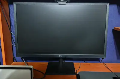 Monitor LG 24MK430H - miniatura 2