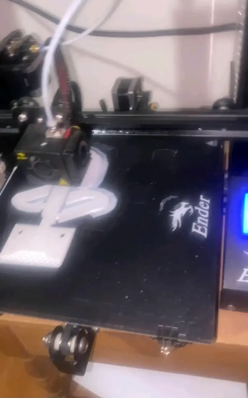 Impresora 3D Ender usada - 2