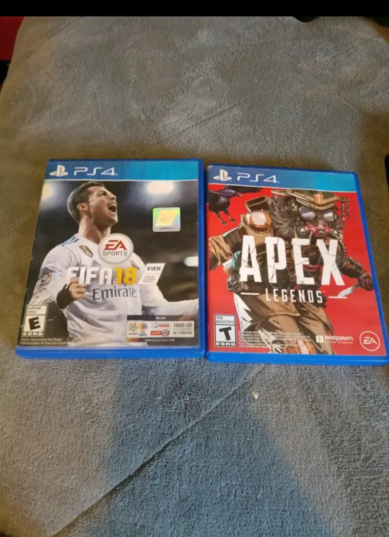Consola PS4 con dos juegos - 6