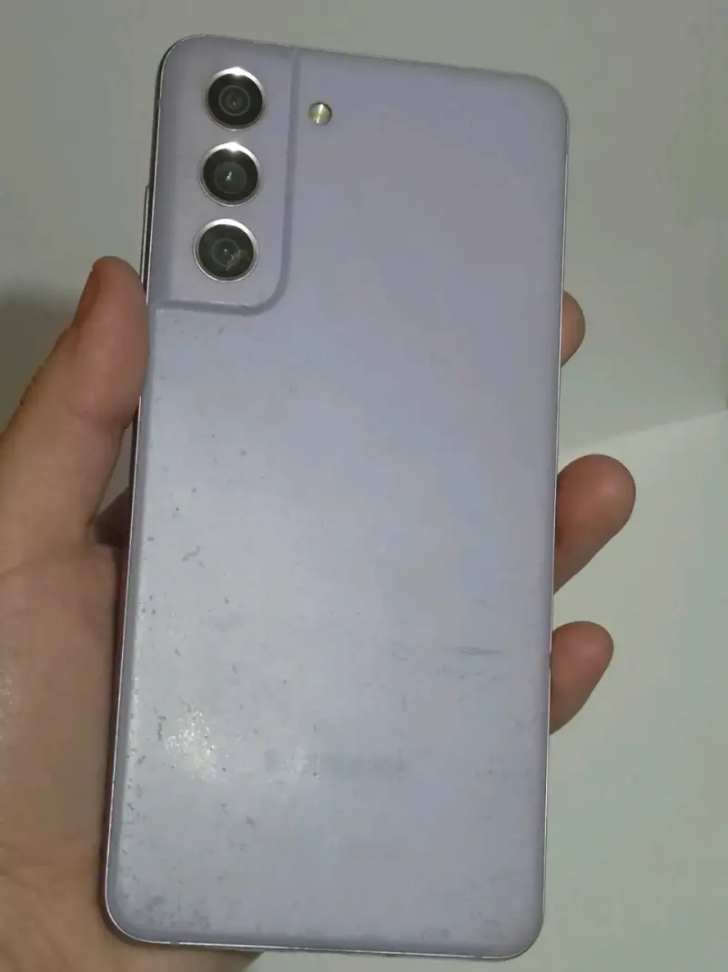 Samsung s21fe - 2