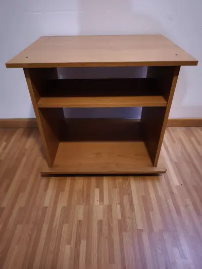 Mesa de madera para TV - miniatura 1