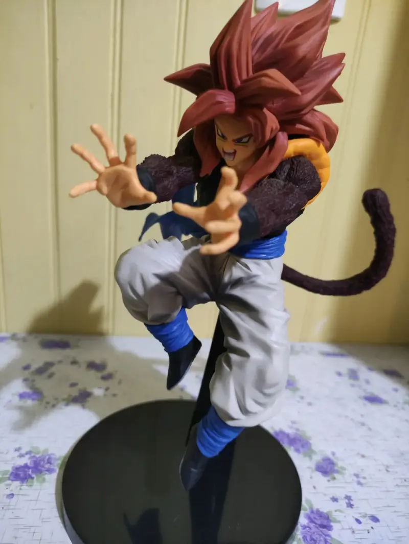 Figura dragón ball original - 2
