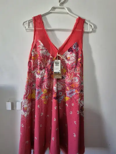 Vestido estampado rosa nuevo - miniatura 8