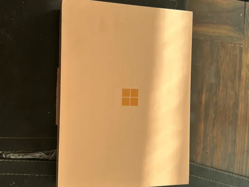 Microsoft Surface Pro 11th - 4