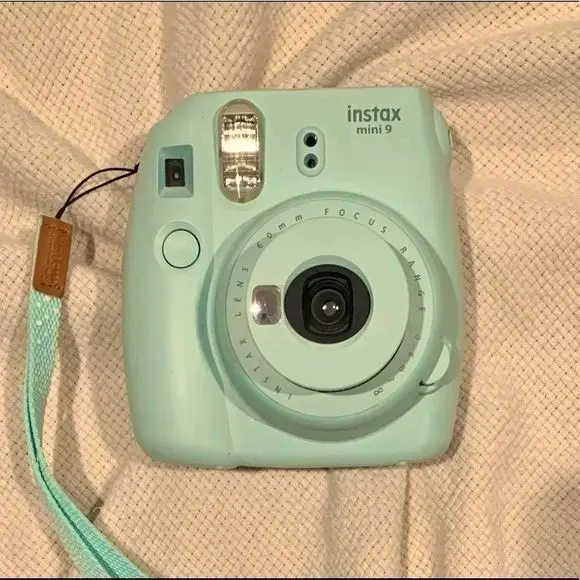 Cámara Fujifilm Instax Mini 9 celeste