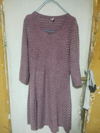 Vestido morado manga tres cuartos - miniatura 1