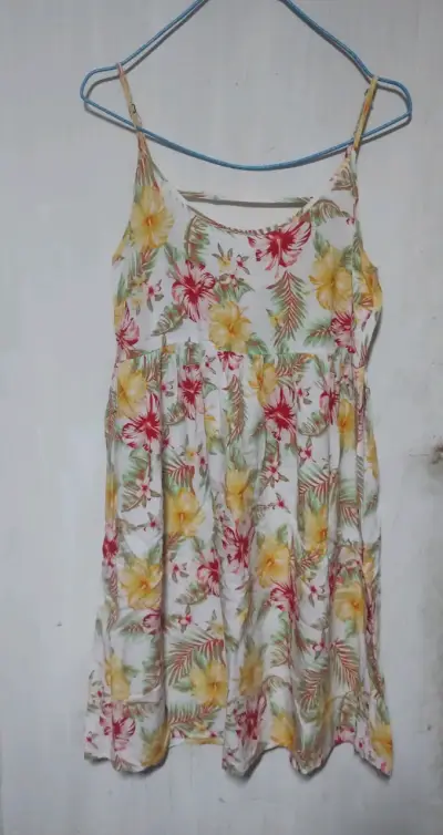 Vestido floral verano - miniatura 2