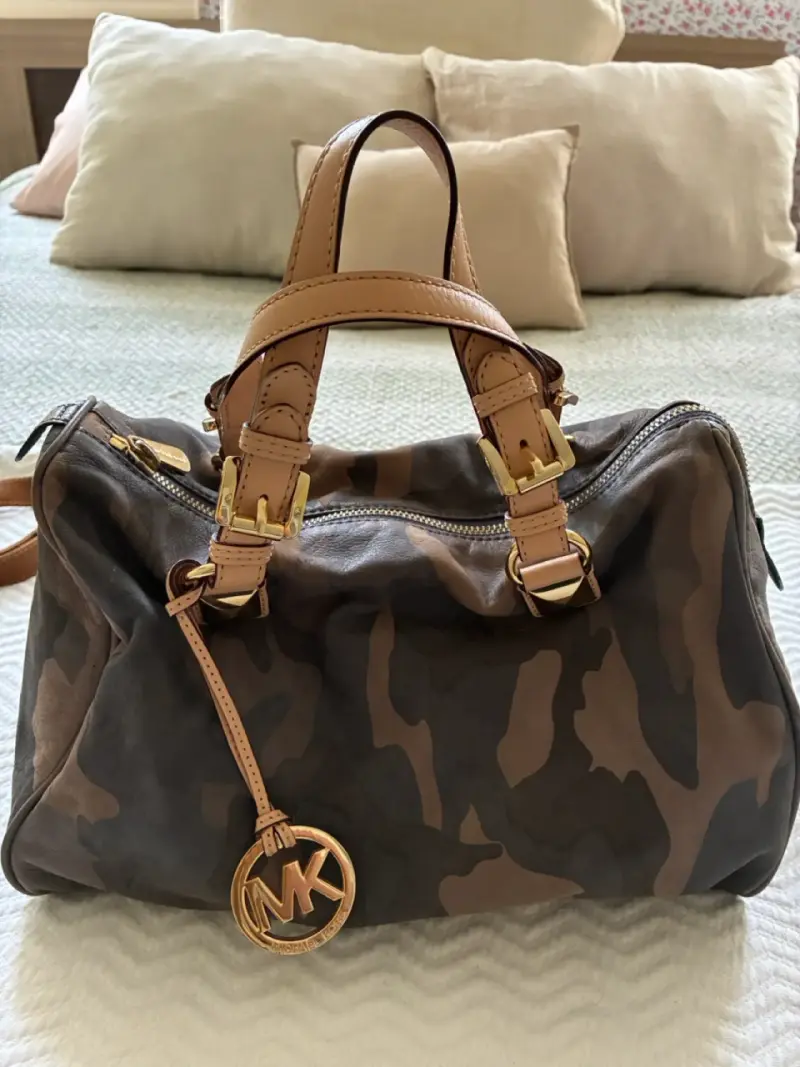 Bolso camuflado Michael Kors - 1