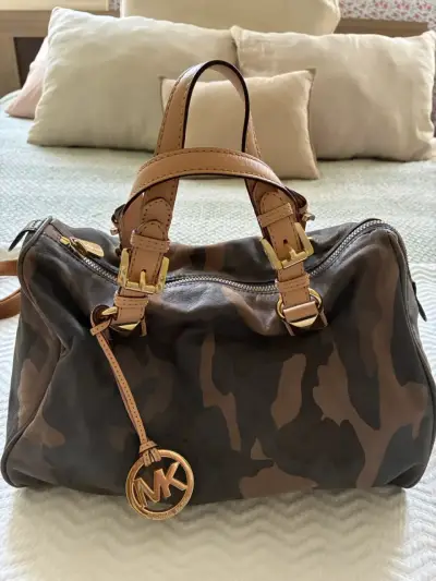 Bolso camuflado Michael Kors - miniatura 1