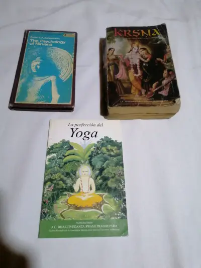 Lote de libros espiritualidad y yoga - miniatura 1