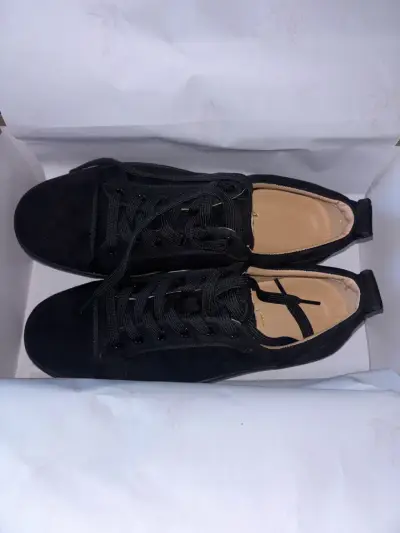 Zapatillas negras de gamuza loubutin - miniatura 1