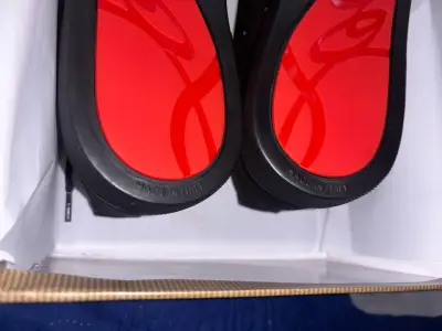 Zapatillas negras de gamuza loubutin - miniatura 3