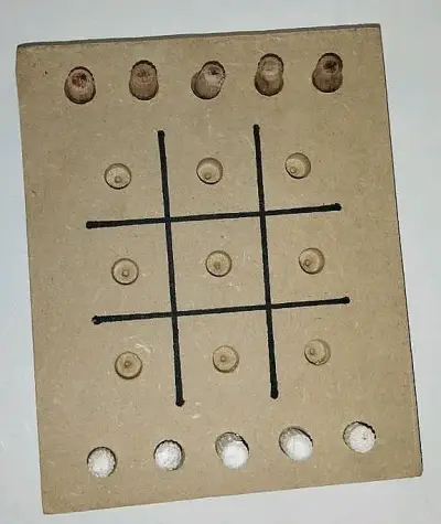Juego de Tres en Raya  o el gato madera - miniatura 2