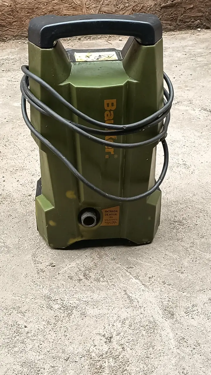 Hidrolavadora Bauker verde - 2
