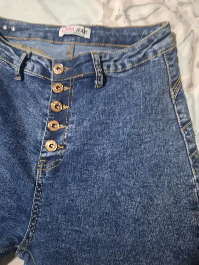 Jeans acampanados azul talle - miniatura 2