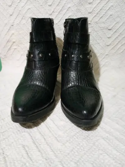 Botines negros texturizados Talla 35 - miniatura 1