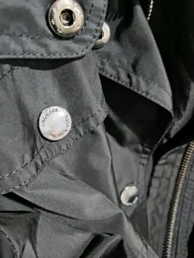 Chaqueta negra Michael Kors original - miniatura 4