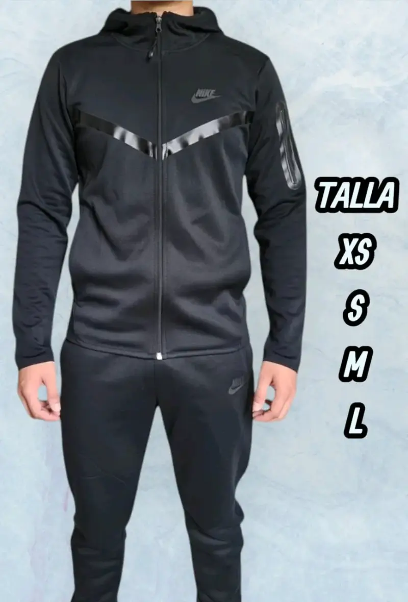 Buzo negro Nike talla XS - 1