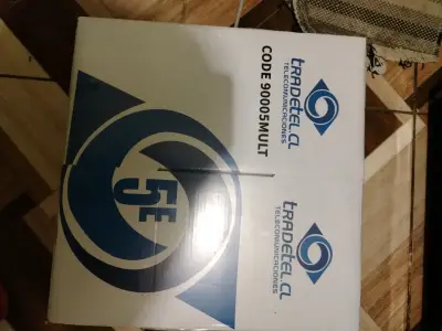 Cable Ethernet blanco - miniatura 2