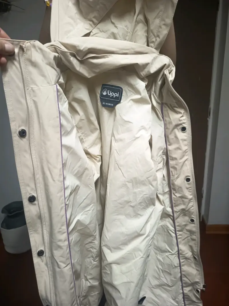 Parka beige con capucha - 3
