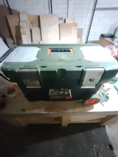 Caja de herramientas con ruedas Bauker - miniatura 1
