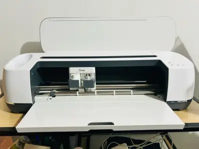 Máquina Cricut Maker Champang - miniatura 2