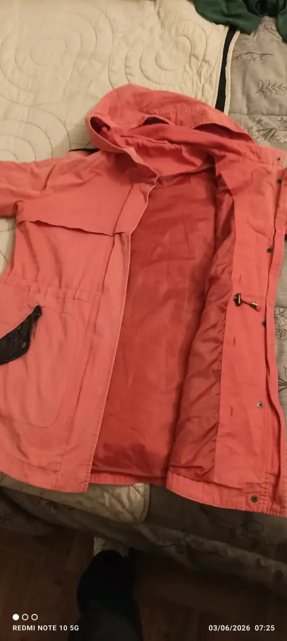 Chaqueta naranja con capucha, coderas de cuero - 3