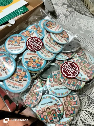 Servicio de chapitas personalizadas - miniatura 3