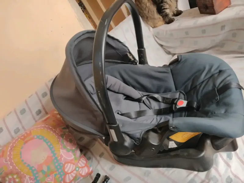 Silla para auto bebé negra - 3