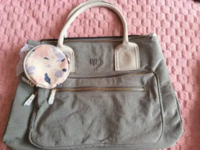 Bolso beige con monedero - miniatura 3