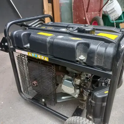 Generador portátil a gasolina - miniatura 3