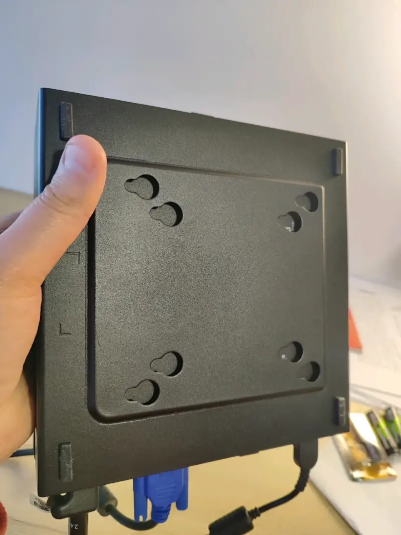 Mini PC Lenovo ThinkCentre (color negro) - 4