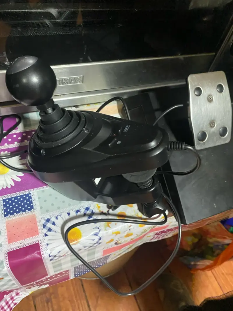 Volante de videojuegos PXN - 3