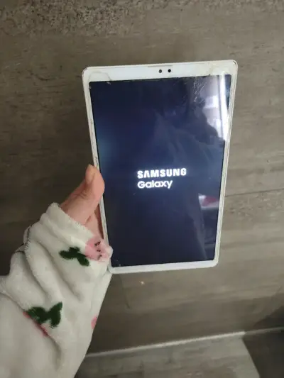 Tablet Samsung Galaxy usada - miniatura 1