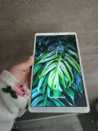 Tablet Samsung Galaxy usada - miniatura 2