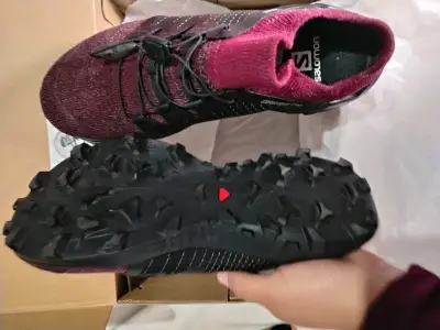Zapatillas de trail running Salomon - miniatura 1