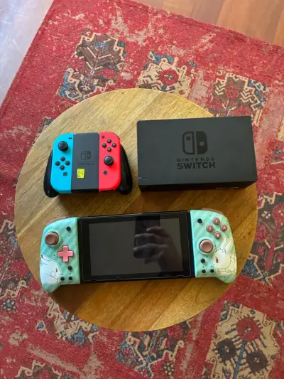 Consola Nintendo Switch con Joy-Cons - miniatura 1
