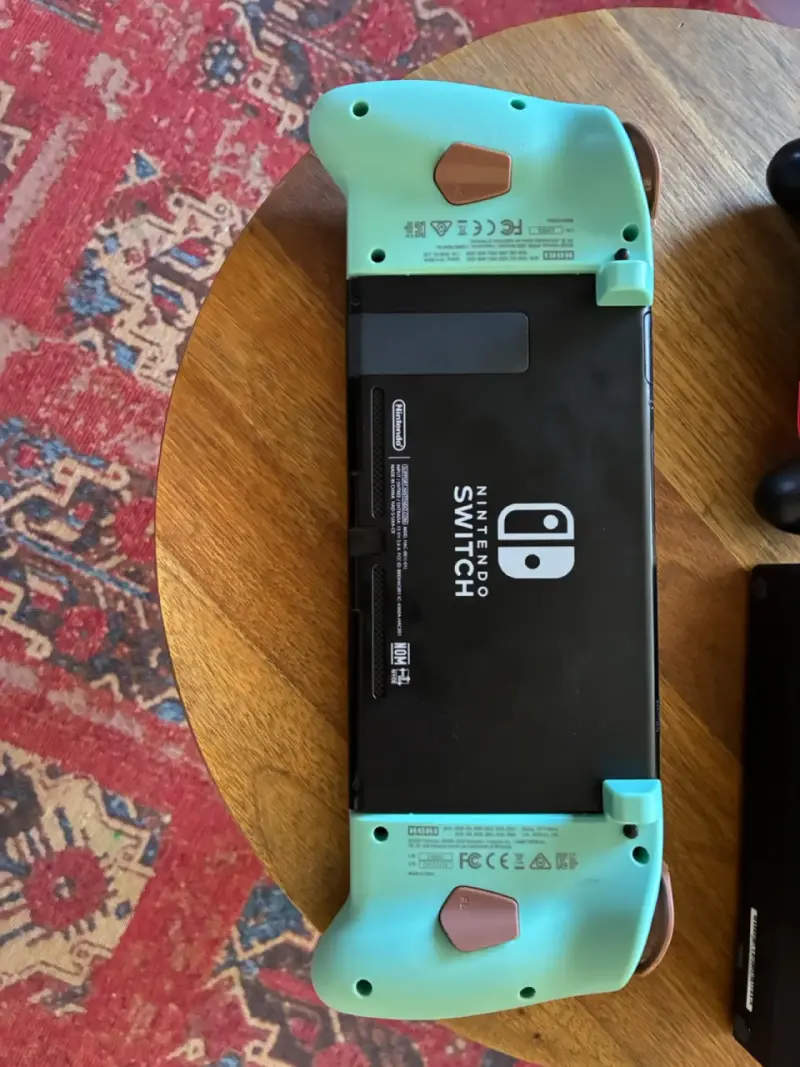 Consola Nintendo Switch con Joy-Cons - 4