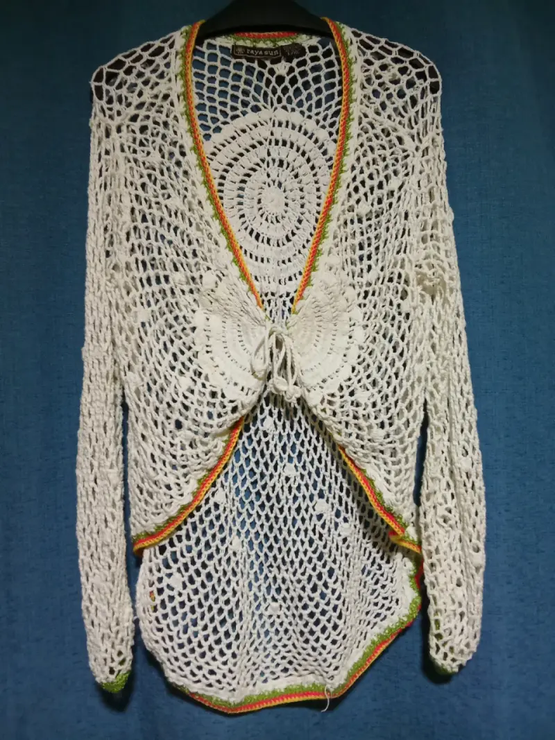Blusa estampada con volantes - 5