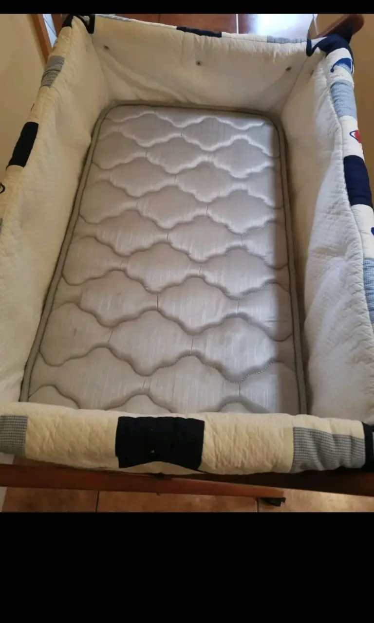 Cuna para bebé con temático marinero - 2