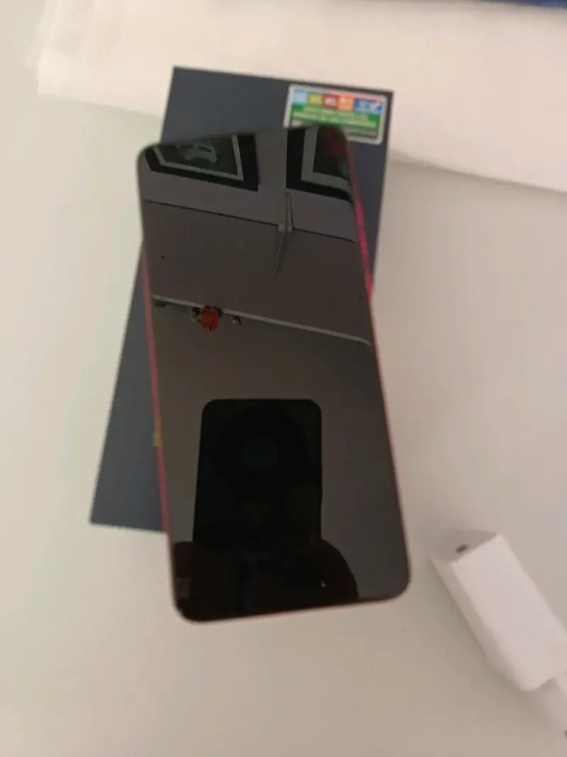 Smartphone Motorola rojo - 4