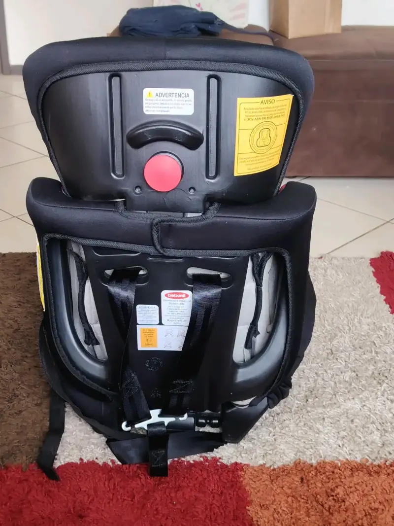 Silla de auto Bebesit gris y rojo - 3