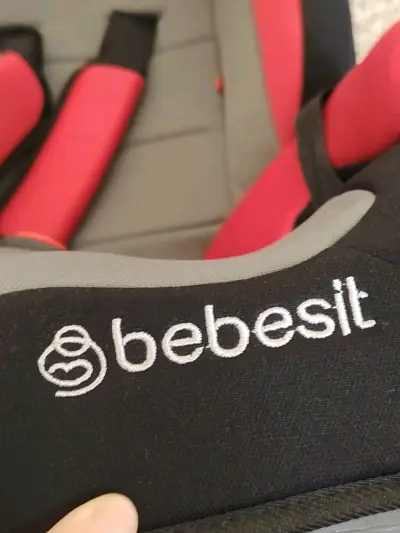 Silla de auto Bebesit gris y rojo - miniatura 6