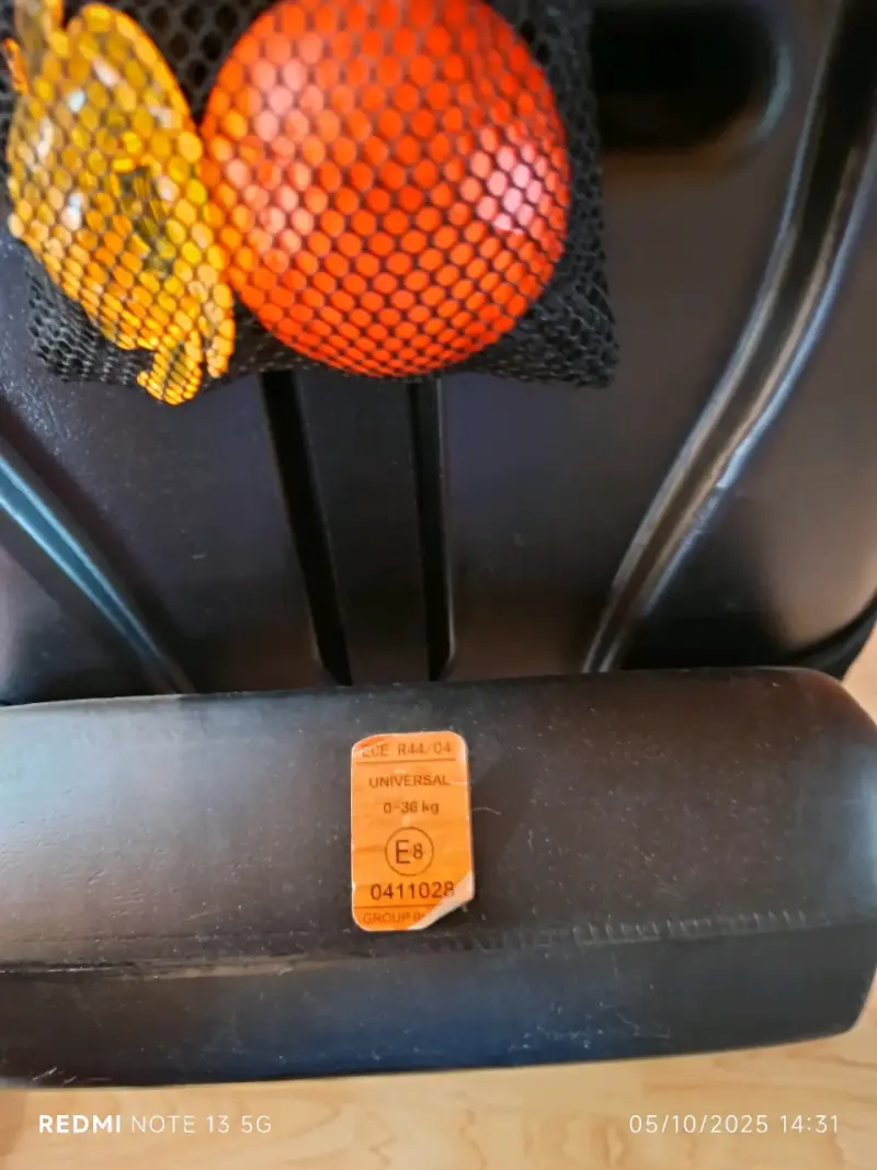 Silla de auto Bebesit negra - 2
