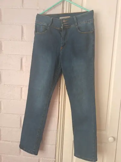 Jeans azul clásico - miniatura 1