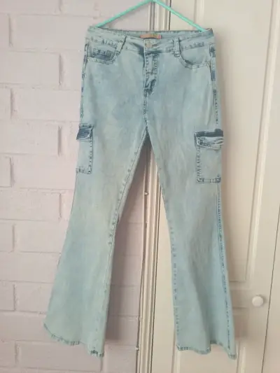 Jeans azul clásico - miniatura 4