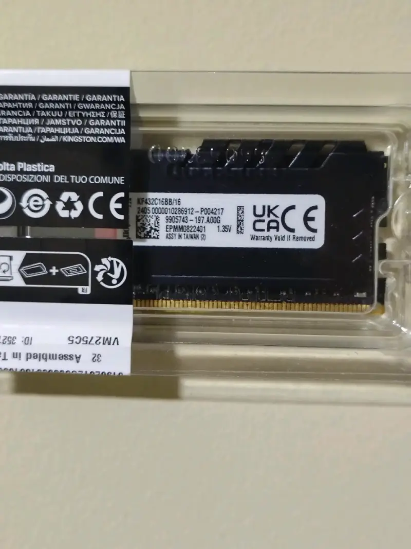 Memoria RAM 16GB Kingston Fury Beast DDR4 - 2