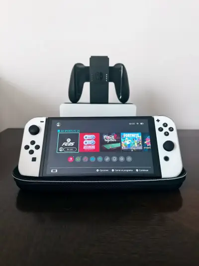 Consola Nintendo Switch OLED blanca - miniatura 1